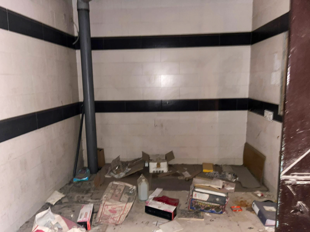 Shops for Sale in New Delhi