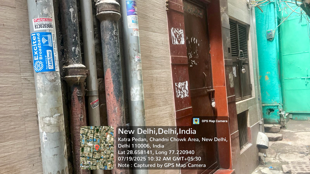 Shops for Sale in New Delhi