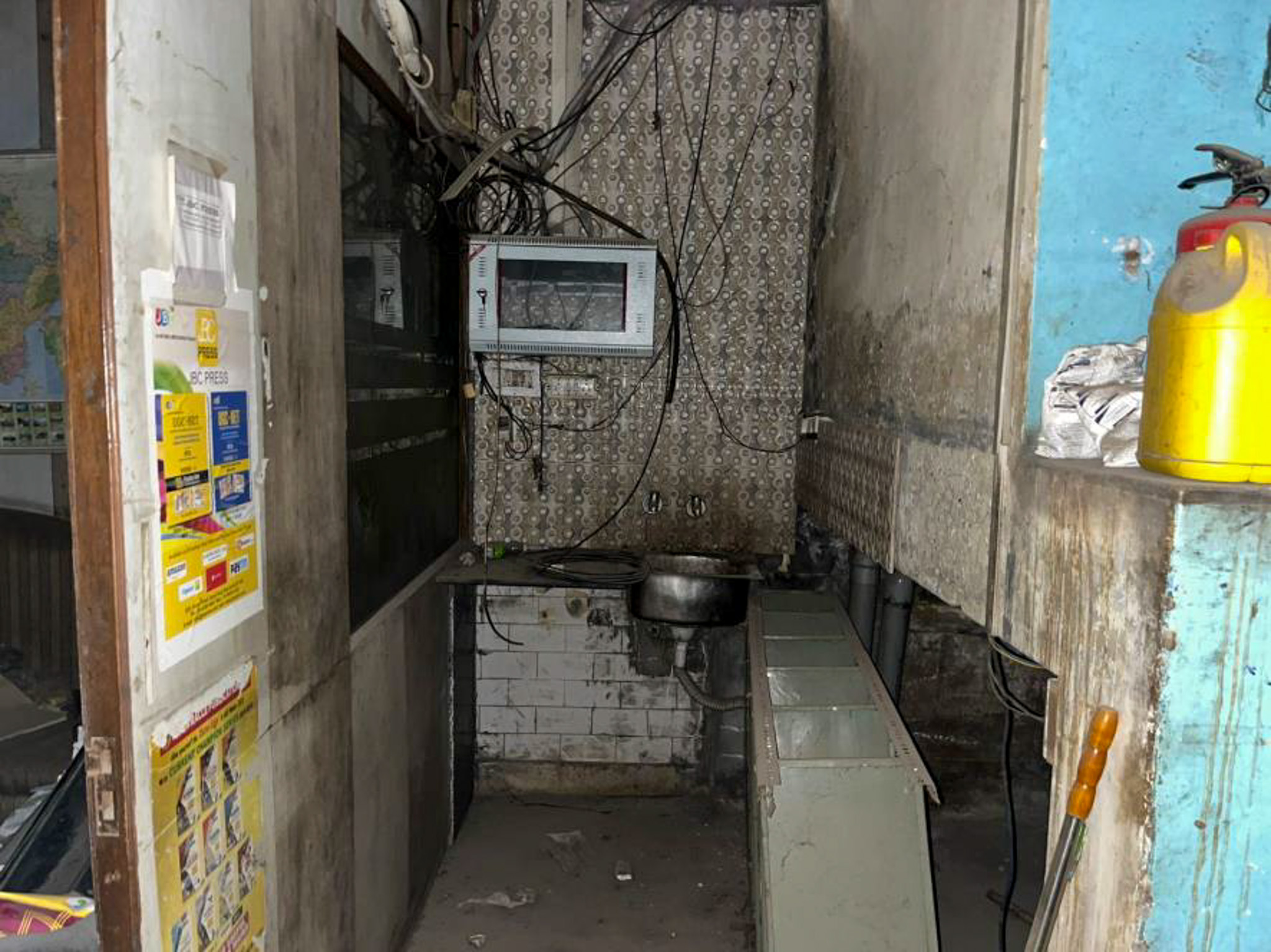 Flat for Sale in New Delhi