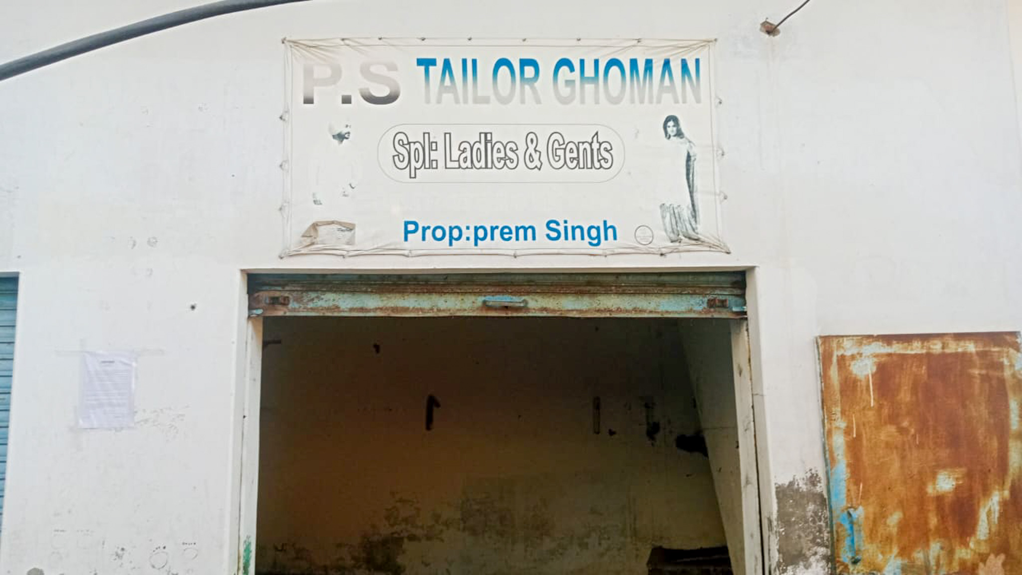 Shops for Sale in Batala
