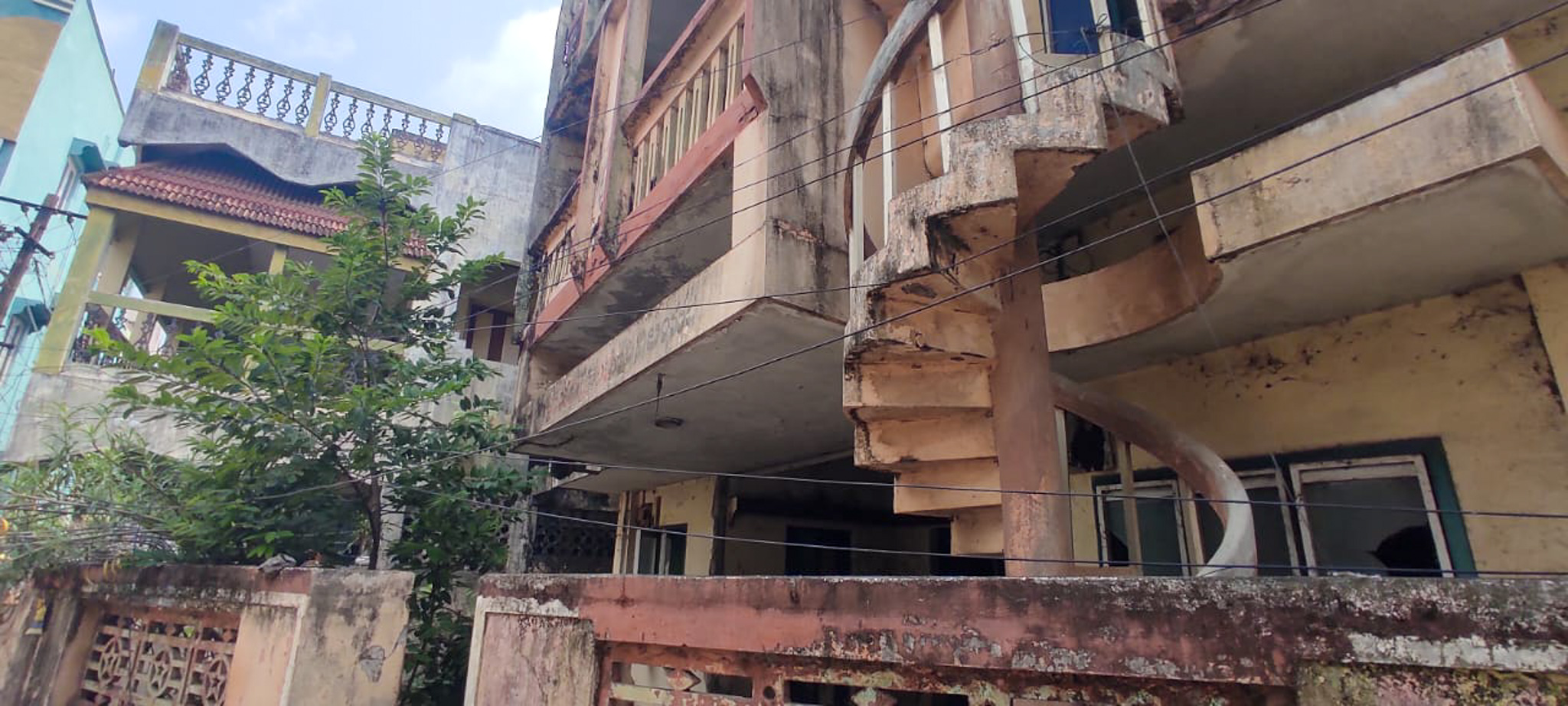 BHK Individual House for Sale in Residential house, Majitha Road Amritsar, Amritsar