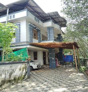 Individual House for Sale in MAZHUVANNOOR VILLAGE, Kunnathunad