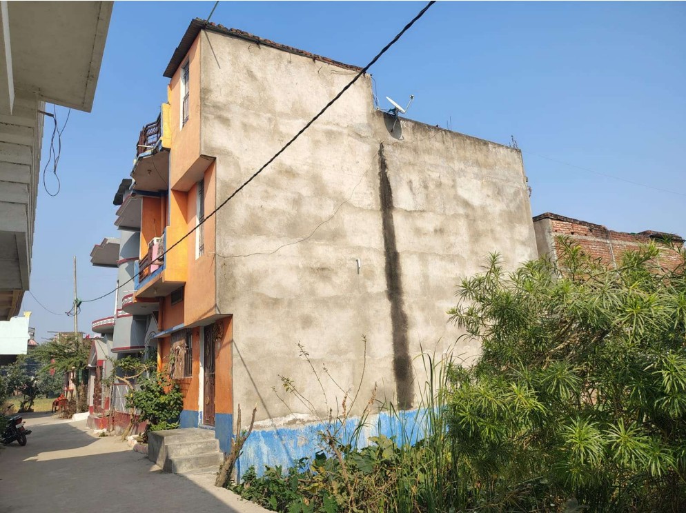 Individual House for Sale in Mauza- Sohani Patti, Block & Sub Registry office at Buxar, District- Buxar, Buxar