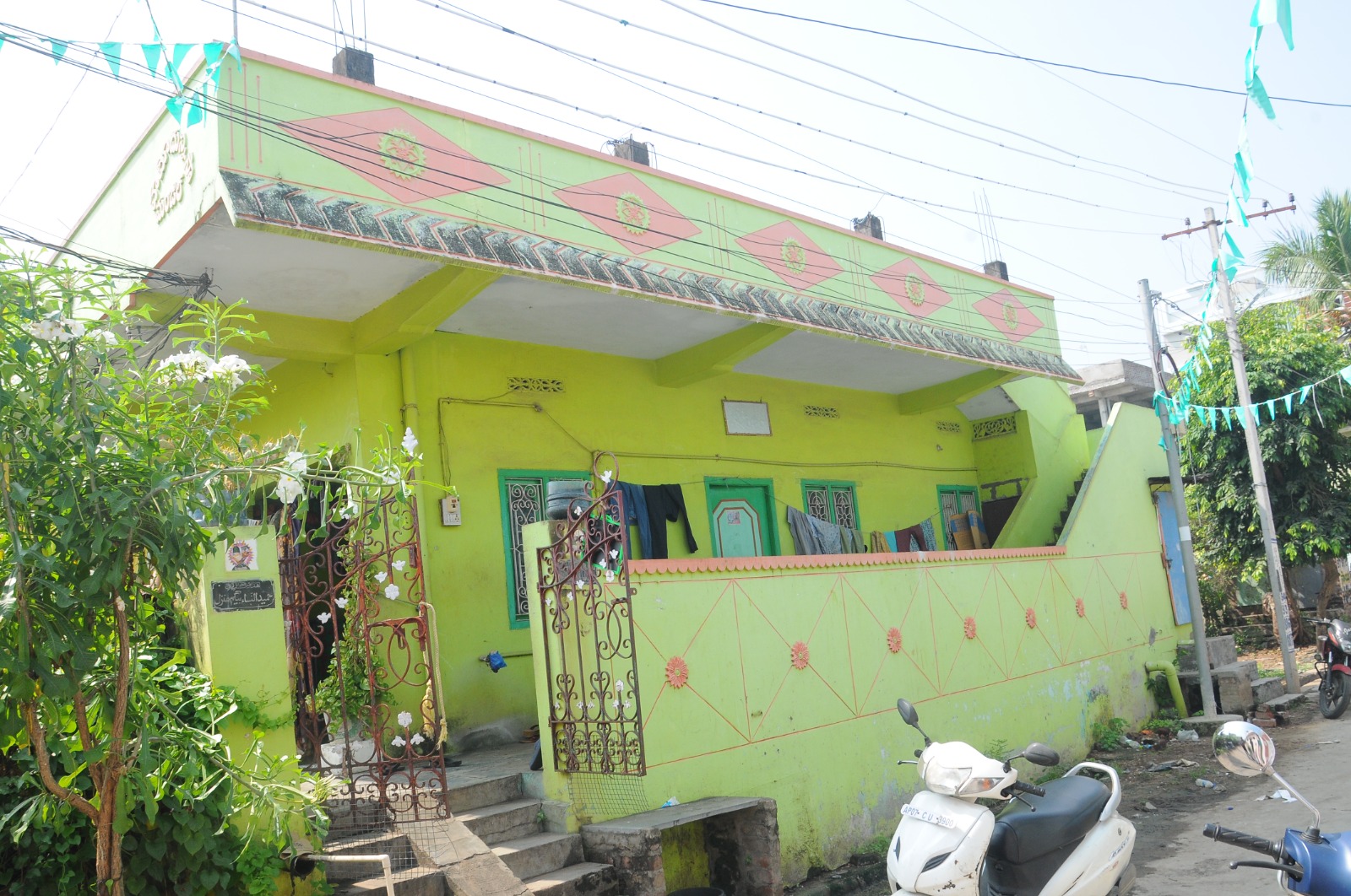 Individual House for Sale in Ponnur