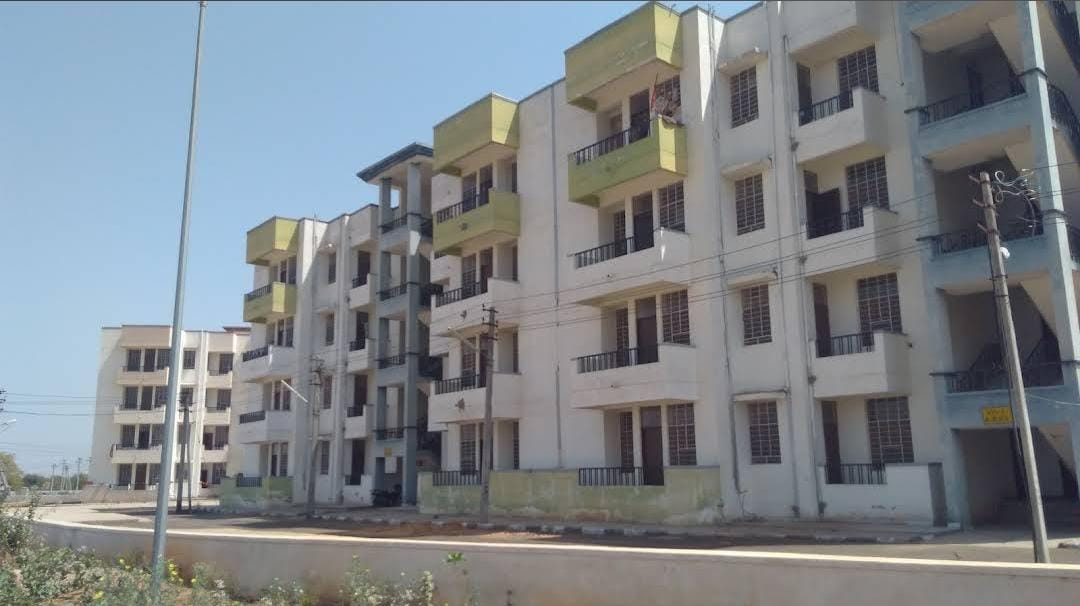 Flat for Sale in Nanakpura, Sanganer