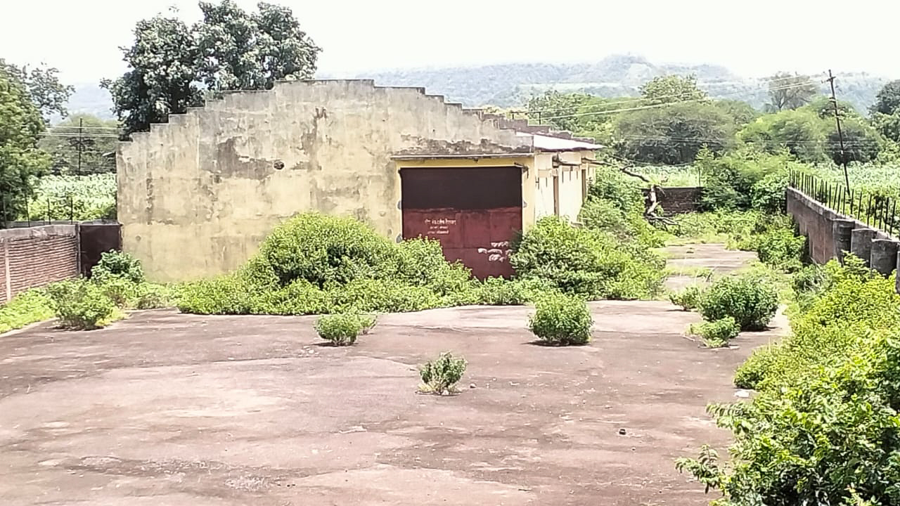 Godowns for Sale in Urban, Kannad
