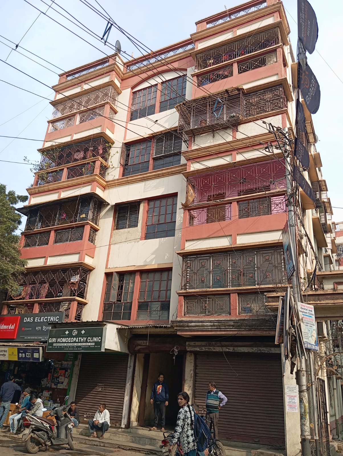 Flat for Sale in Bally