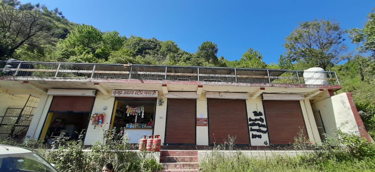 SHOPS for Sale in VILLAGE FANJI PO GANAGUGHAT TEHSIL ARKI, Shimla