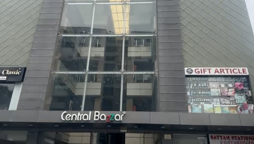 Shops for Sale in vesu, Surat