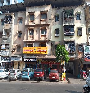 Flat for Sale in Bandora