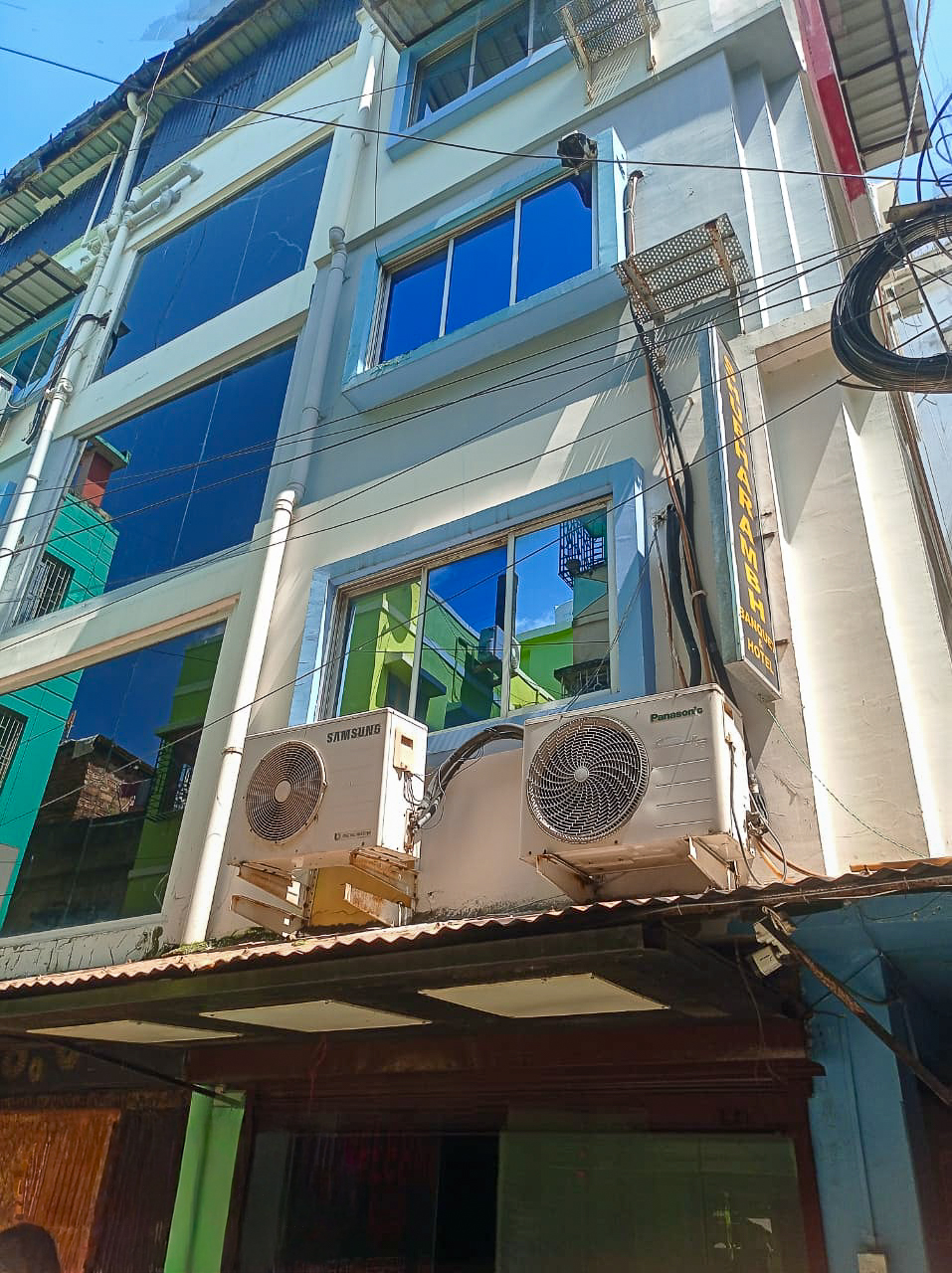 4 BHK Flat for Sale in KASBA, Kolkata