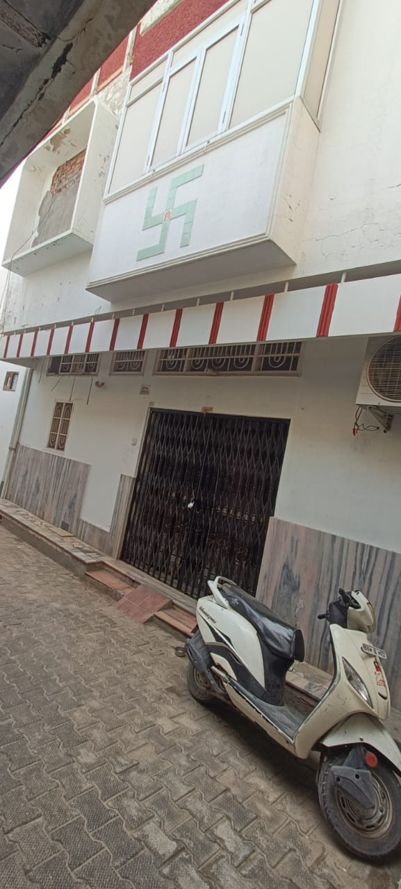 Individual House for Sale in Near Axis BAnk, Giddarbaha