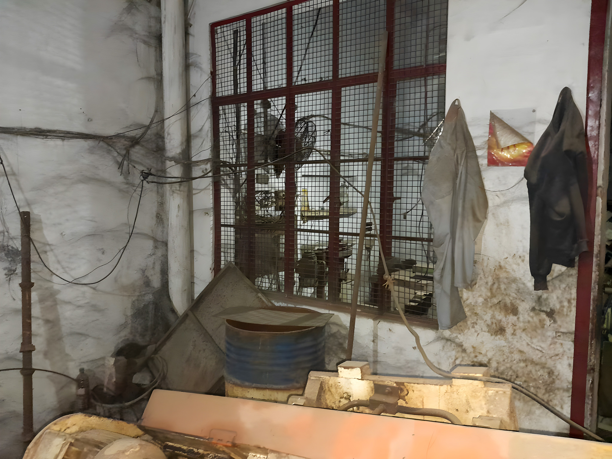 Industrial Shed for Sale in PROP MC NO B-21-7561/3b 391 sq yds in daba hadbast 262 new amar nagar t&d ldh, Ludhiana