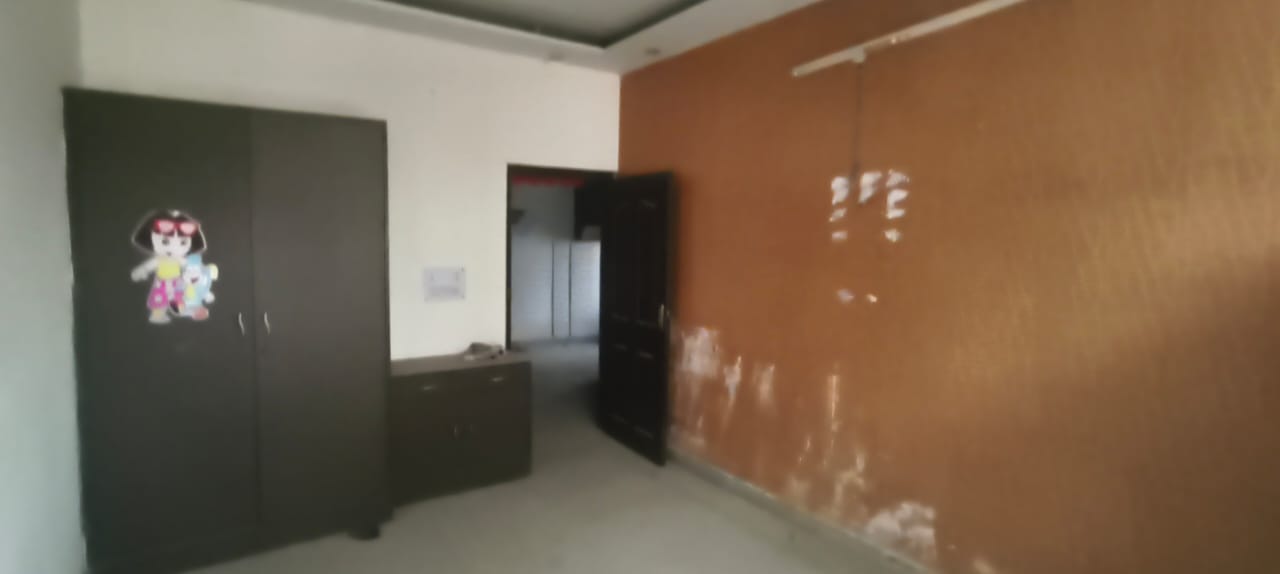 Individual House for Sale in NEW DELHI, New Delhi