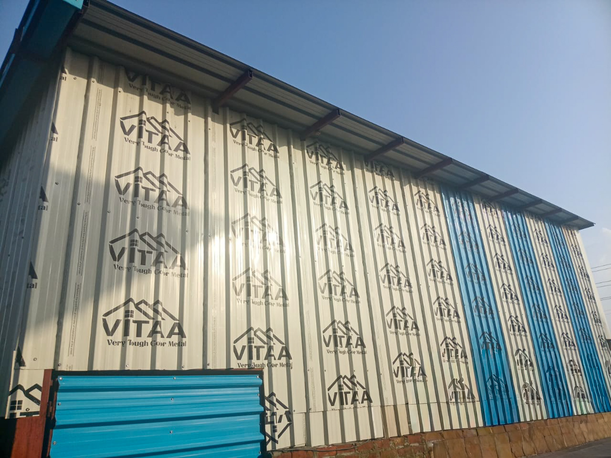 Industrial Plot with Factory Building for Sale in INDUSTRIAL, Pandogha Industrial Area