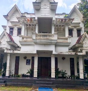 Individual House for Sale in Kallettumkara