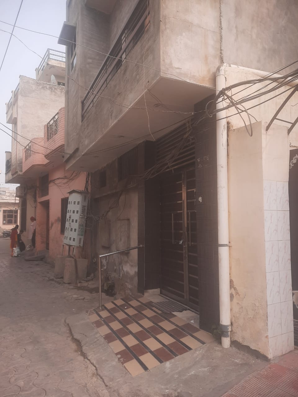 Individual House for Sale in Land measuring 4 Marla situated at Tarn Taran Zarai Tehsil & Dist Tarn Taran, Tarn Taran