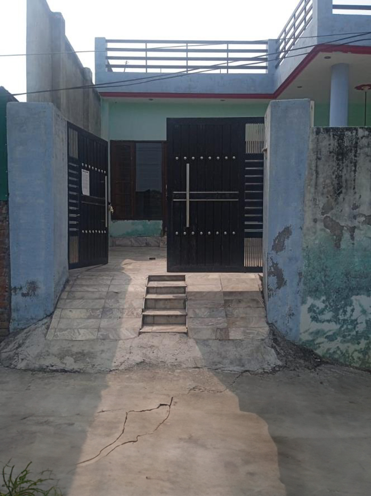 Individual House for Sale in village Jakhian Lahri Tehsil and Distt. Pathankot, Ghoh