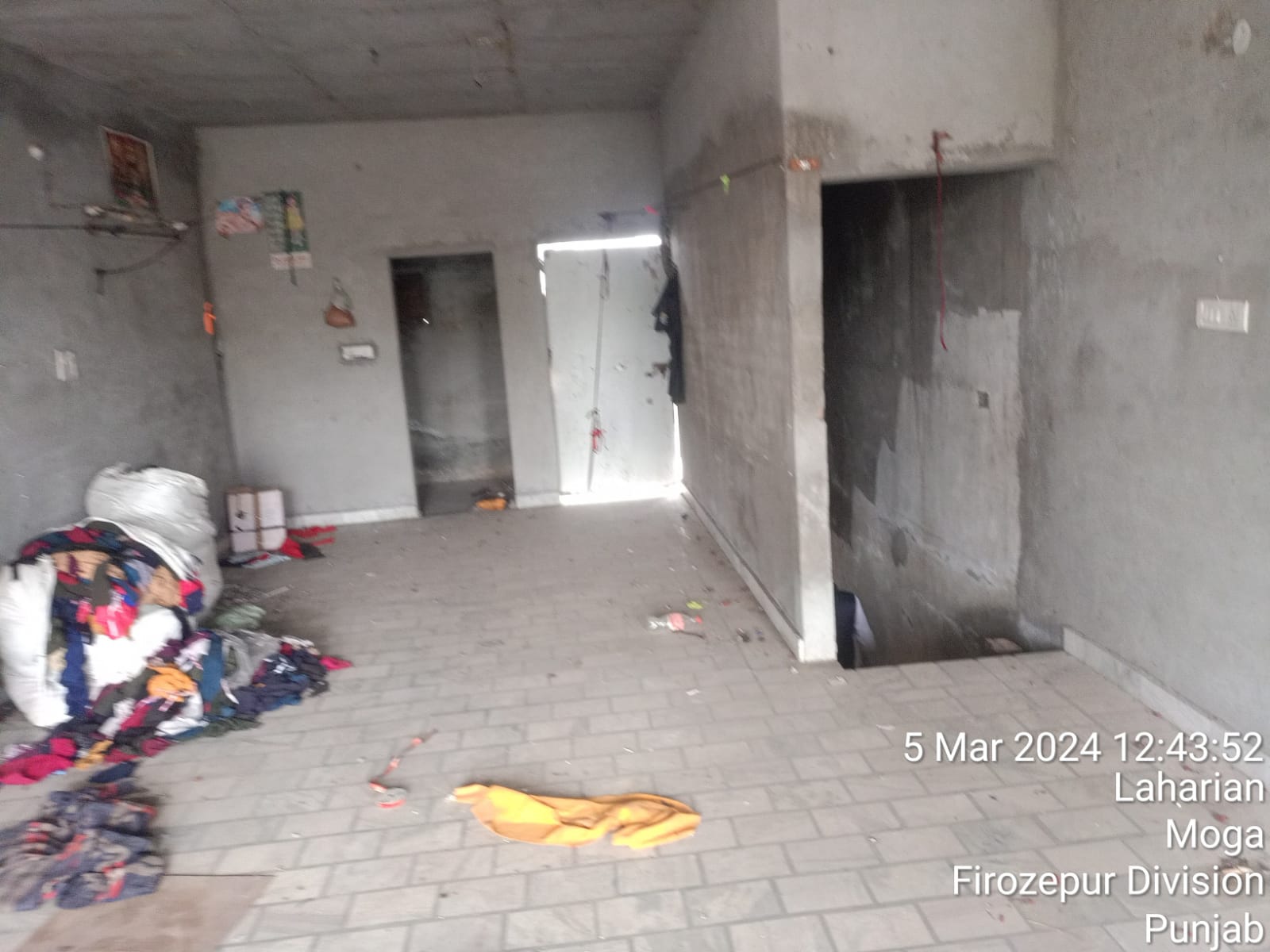 SHOP CUM HOUSE for Sale in Patti Sandhuan, Moga , Tehsil Moga, Moga