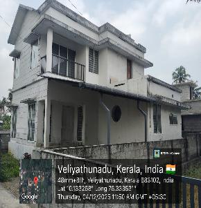 Individual House for Sale in JOTHI NIVAS ROAD, VELIYATHUNADU, ALUVA, Aluva