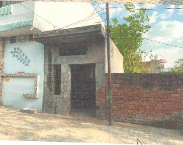 LAND AND BUILDING for Sale in Phagwara