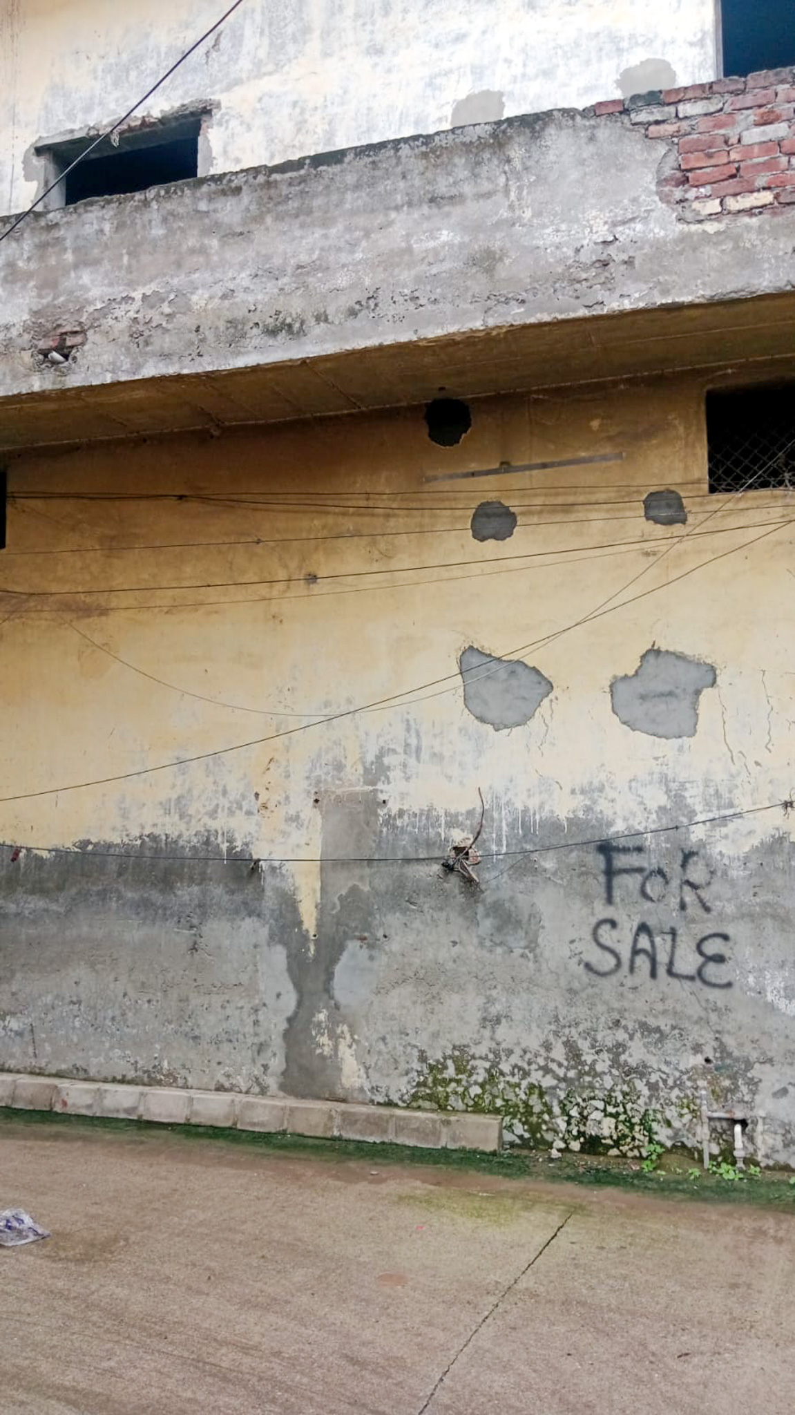 INDUSTRIAL LAND & BUILDING for Sale in Amritsar